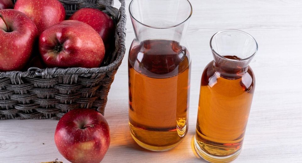 Яблочный уксус: полезные свойства и скрытые риски