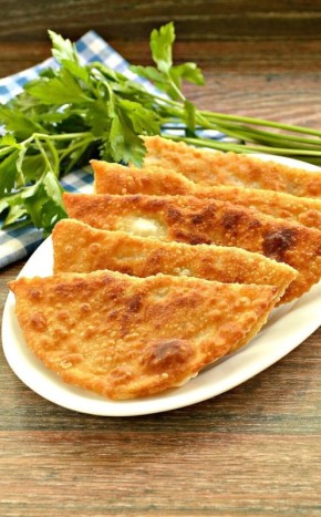 Чебуреки с капустой: идеальный перекус