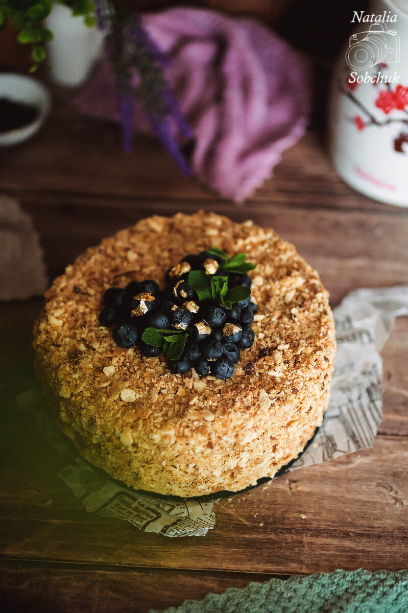 Неповторимый Наполеон: Торт с заварным кремом и вишней, который стоит попробовать