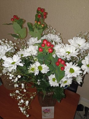 Цветы от дочки и горбуша за ночь: простой рецепт для души