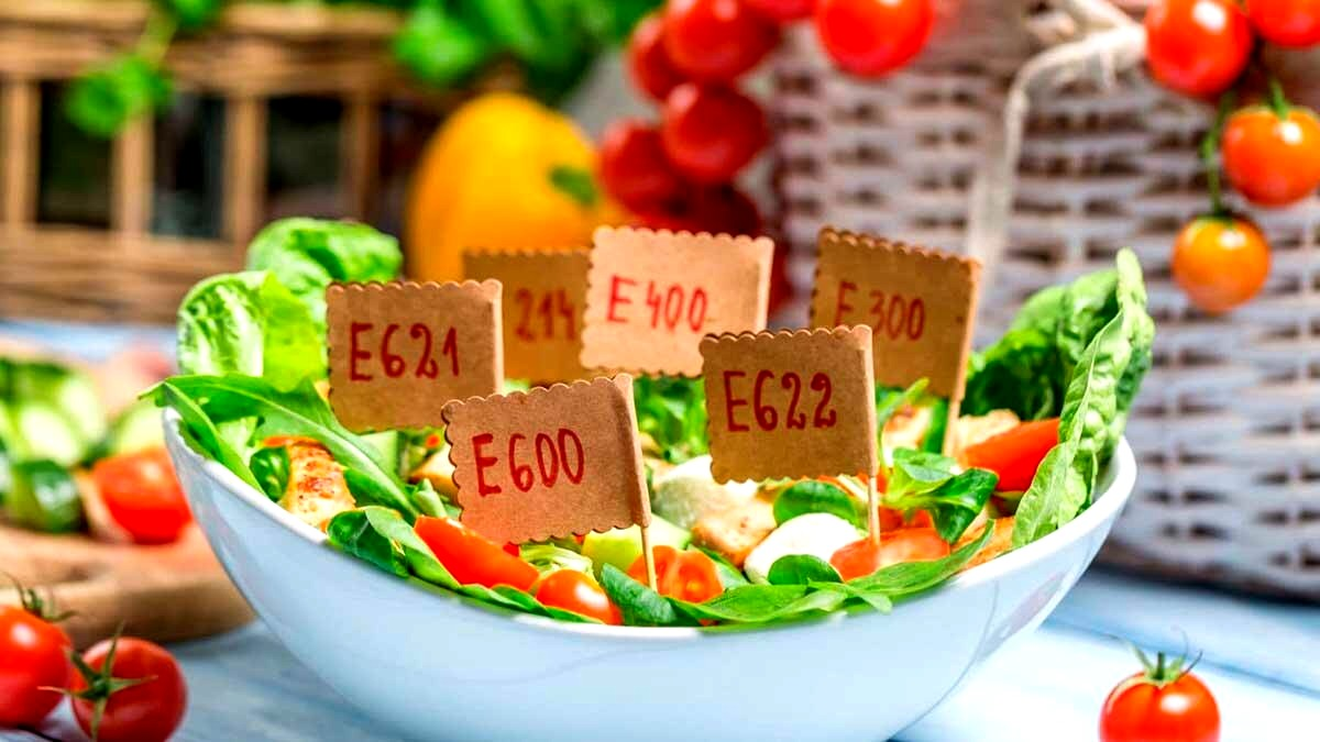 Загадочные коды на упаковках: что скрывают E-добавки