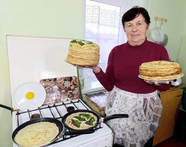 Добро, тепло и блины: как волонтёры округа поддерживают мир в трудное время