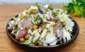 Вкусный салат с сельдью, который покорит ваше сердце