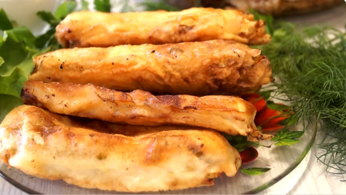 Нежные капустные конвертики в хрустящем кляре