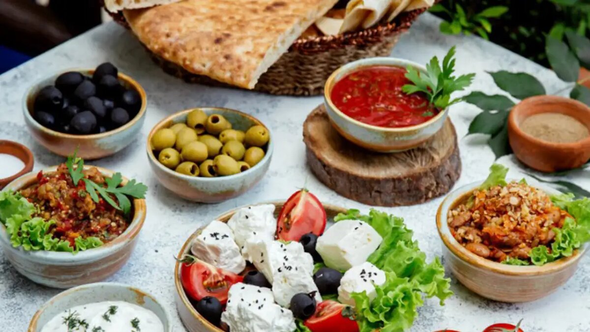 Греческая кухня снова возглавила мировой рейтинг вкусов