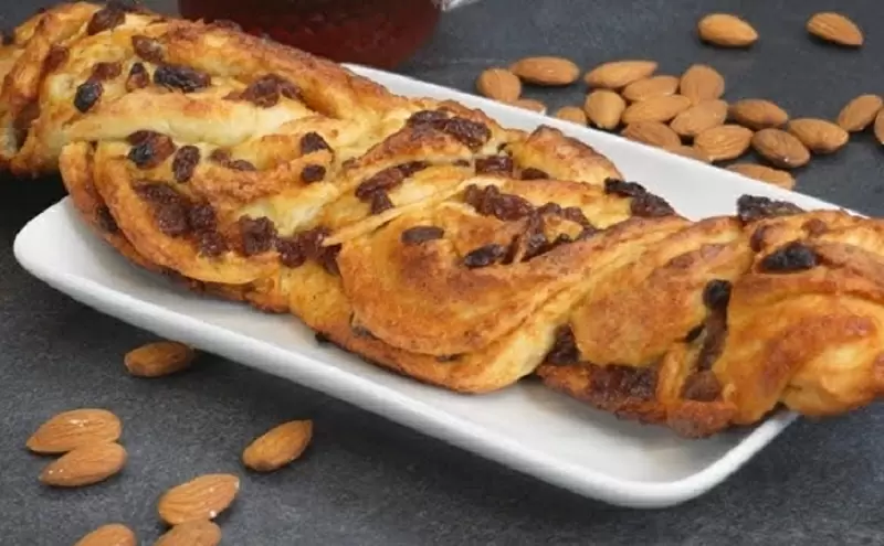 Творожный рулет, который стал кулинарным спасением для незваных гостей