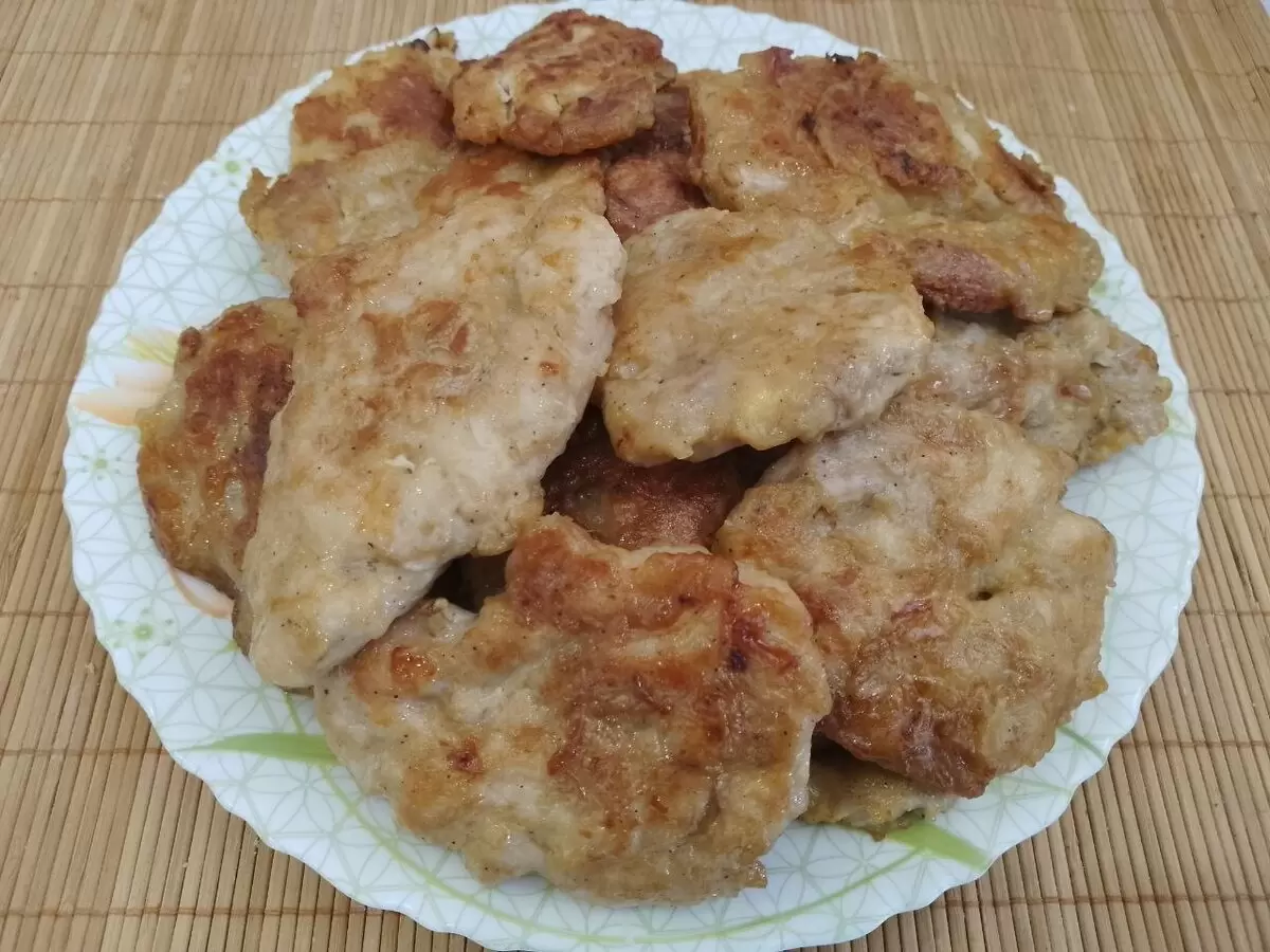 Куриные отбивные в сырном кляре: удивительное сочетание вкусов