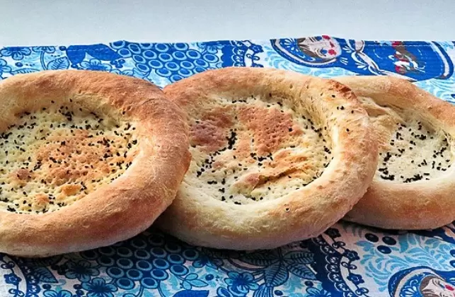 Лепешки оби нон: Вкус детства в каждой булочке