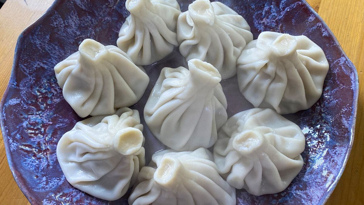 Как приготовить идеальные хинкали: секреты грузинской кухни