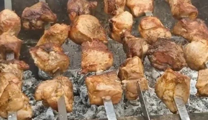 Как приготовить идеальный шашлык из свиной шеи