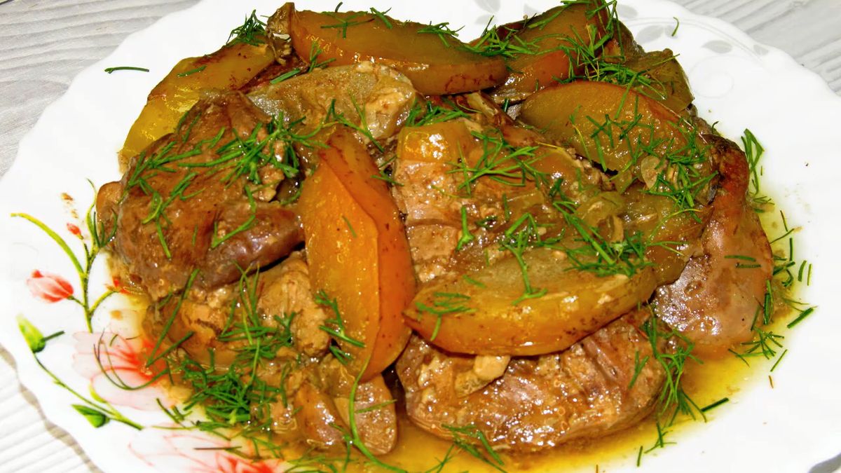 Куриная печень с яблоками: неожиданный союз для гармонии вкуса