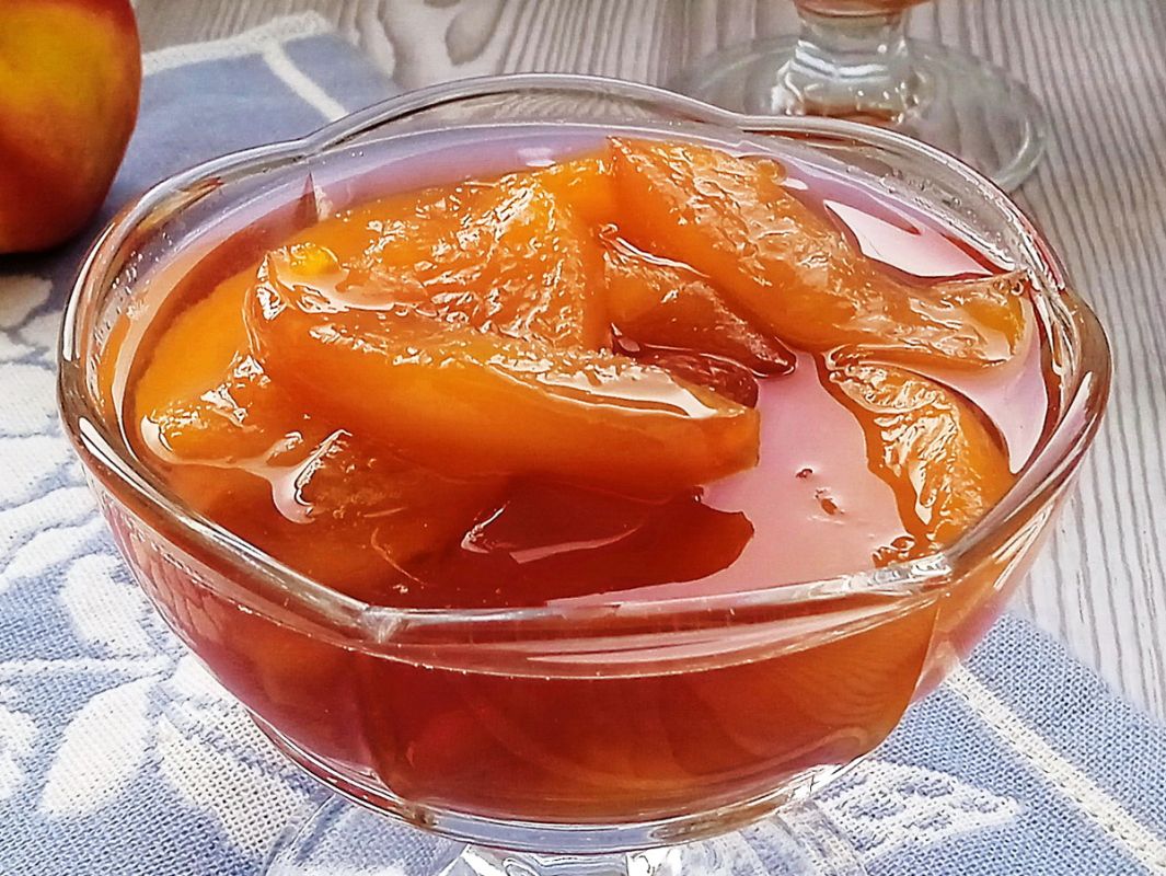 Яркий вкус персикового варенья с нектаринами: простые шаги к совершенству