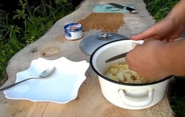 Нежный суп из сныти: простота и вкус