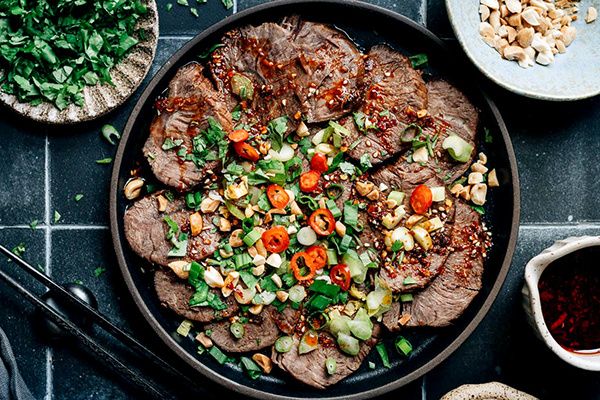 Лянь Бань Ню Жоу: Вкусный китайский салат за 10 минут